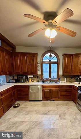 133-135 W MAIN ST, Refton, PA 17568