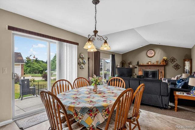 58767 Hunters Court, South Lyon, MI 48178