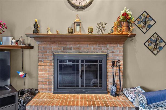 58767 Hunters Court, South Lyon, MI 48178