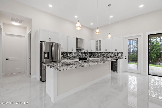 62 WHITTINGTON Drive, Palm Coast, FL 32164