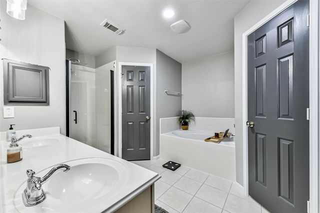 5114 Spring Oak Drive, Pasadena, TX 77505