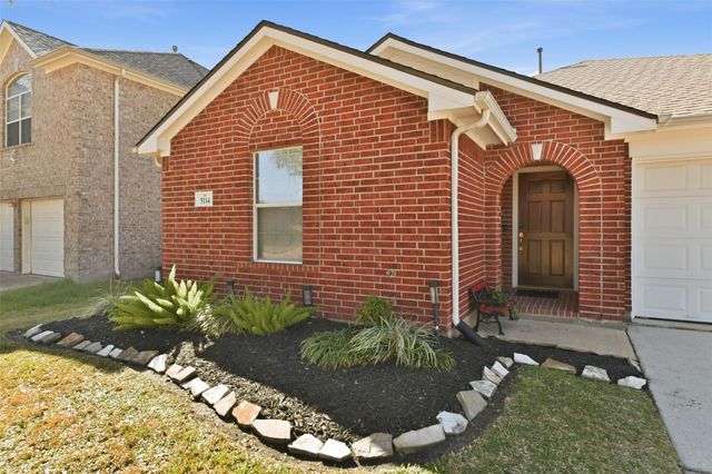 5114 Spring Oak Drive, Pasadena, TX 77505