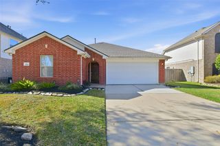 5114 Spring Oak Drive, Pasadena, TX 77505
