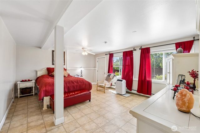 2610 NE 5th Court, Renton, WA 98056