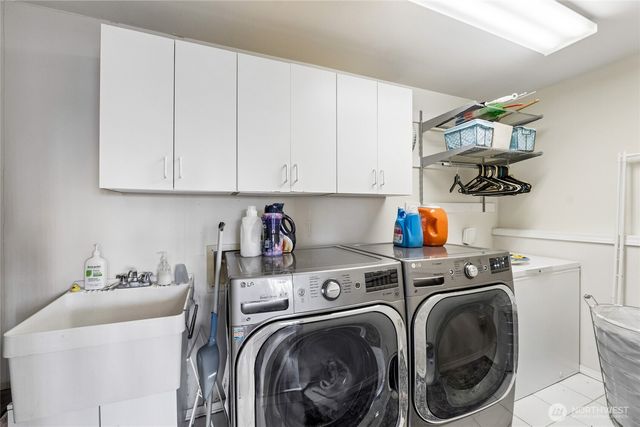 2610 NE 5th Court, Renton, WA 98056
