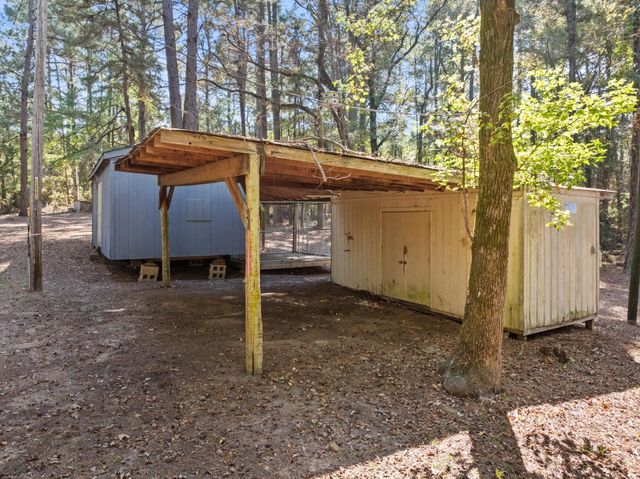 9810 N FM 161, Naples, TX 75568