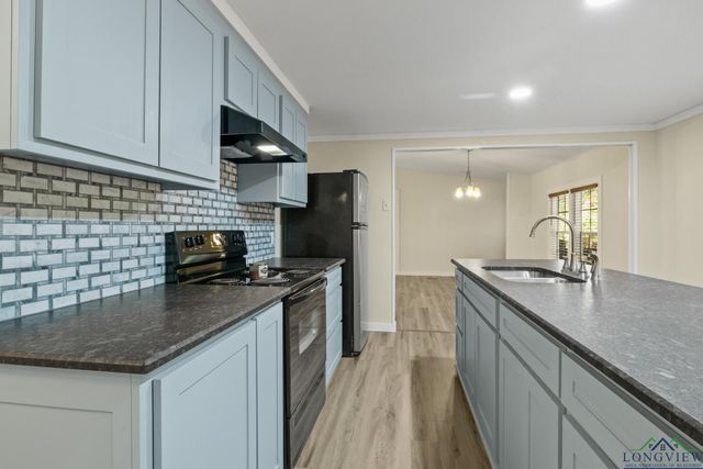 9810 N FM 161, Naples, TX 75568