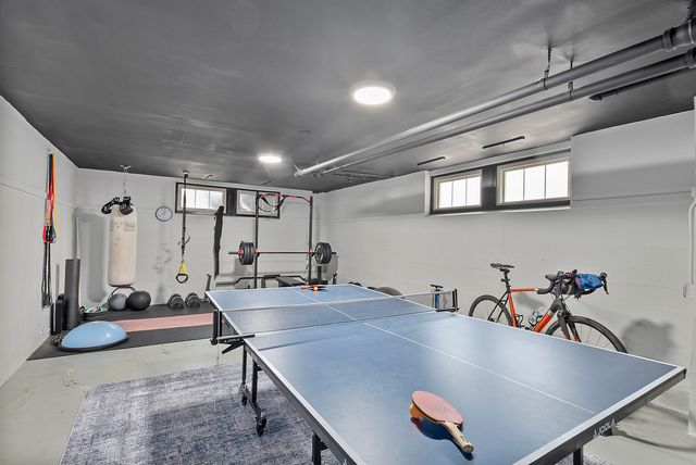 2138 W 109th Street, Chicago, IL 60643