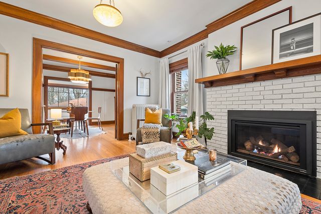 2138 W 109th Street, Chicago, IL 60643