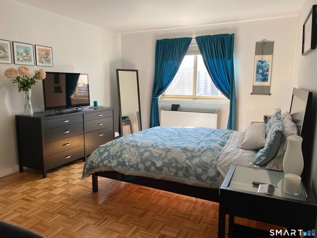 143 Hoyt Street APT 4K, Stamford, CT 06905