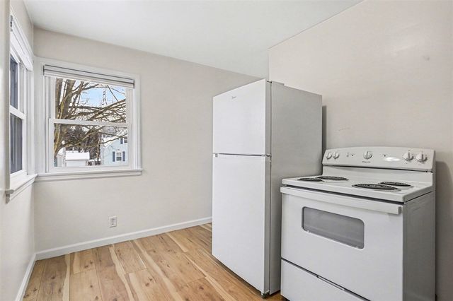 141 Wiltshire Avenue, Battle Creek, MI 49015