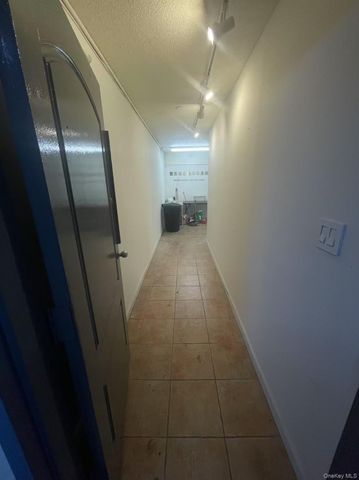 33-70 Prince Street 808, Flushing, NY 11354