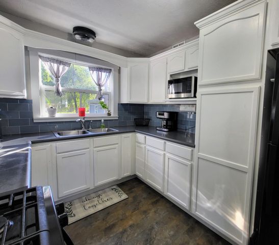 509 Magnolia Street, North Judson, IN 46366