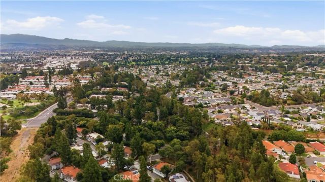 22122 Caminito Vino, Laguna Hills, CA 92653