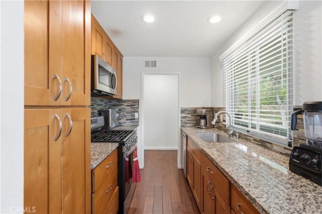 22122 Caminito Vino, Laguna Hills, CA 92653