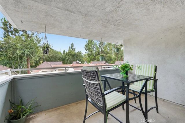 22122 Caminito Vino, Laguna Hills, CA 92653