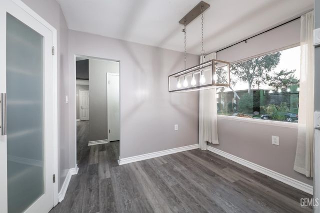 3531 Country Club Drive, Bakersfield, CA 93306