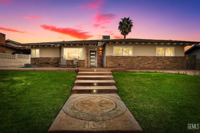 3531 Country Club Drive, Bakersfield, CA 93306