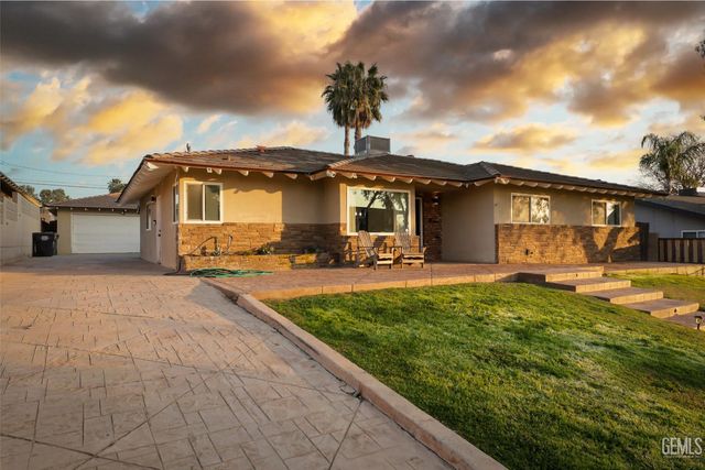 3531 Country Club Drive, Bakersfield, CA 93306