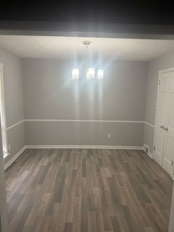 5504 ELMHURST RD, Memphis, TN 38115