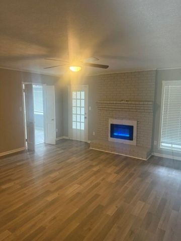 5504 ELMHURST RD, Memphis, TN 38115