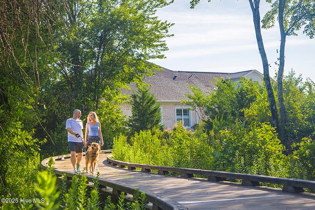 2572 E Timber Crest Drive NE, Leland, NC 28451