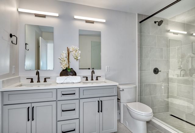 62 Foundry St 412, Wakefield, MA 01880