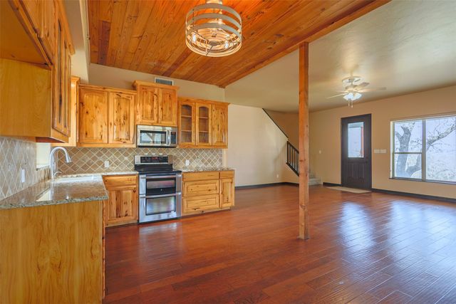 155 Private Road 4391, Decatur, TX 76234