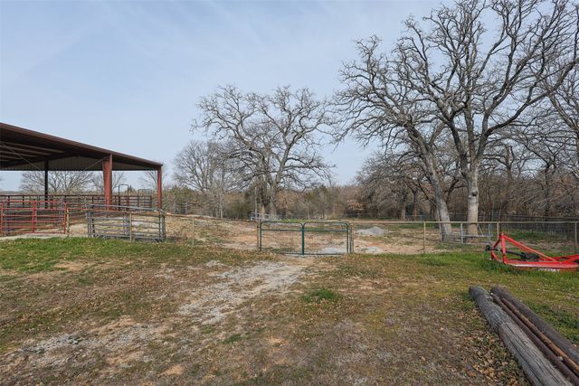 155 Private Road 4391, Decatur, TX 76234