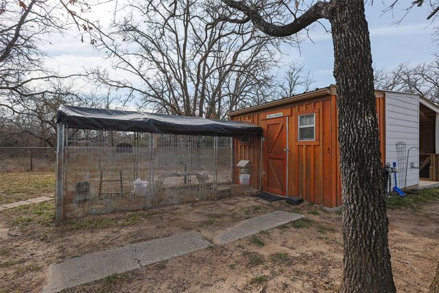 155 Private Road 4391, Decatur, TX 76234