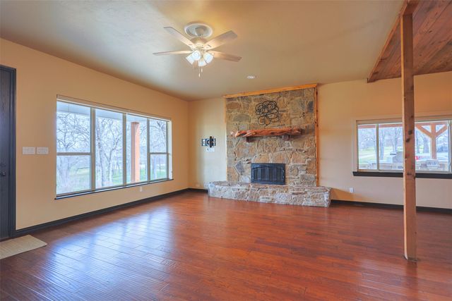 155 Private Road 4391, Decatur, TX 76234