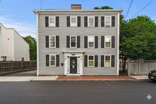 65-67 Lime St 2, Newburyport, MA 01950