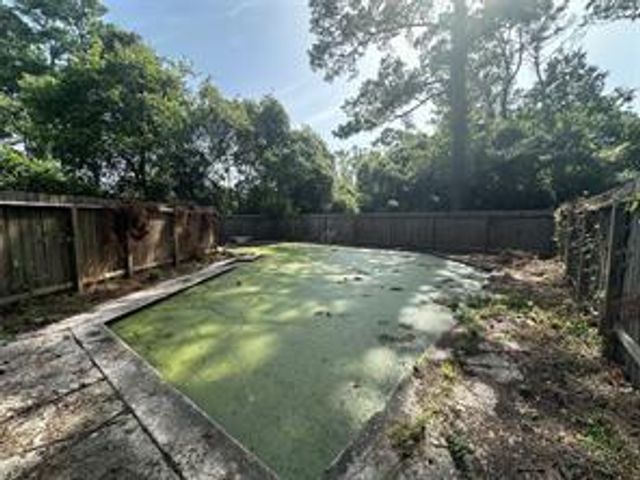 314 Forest Cove Drive, Houston, TX 77339