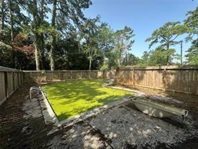 314 Forest Cove Drive, Houston, TX 77339