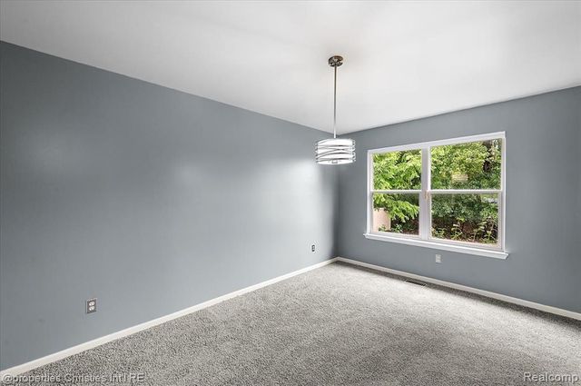 32916 Kelly Boulevard, Brownstown, MI 48173
