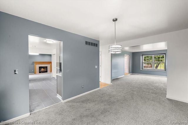 32916 Kelly Boulevard, Brownstown, MI 48173