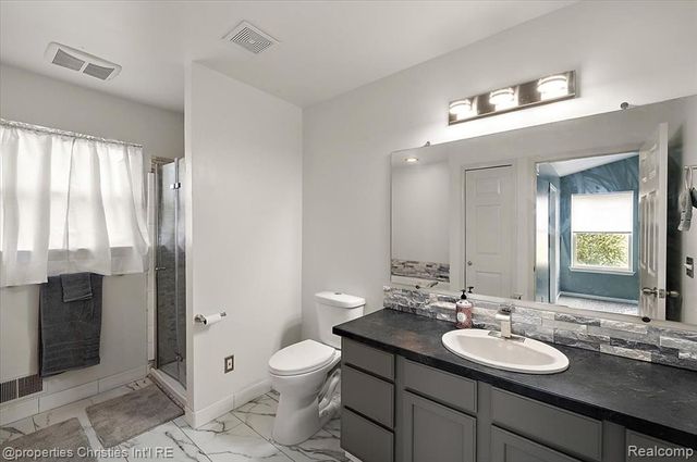 32916 Kelly Boulevard, Brownstown, MI 48173