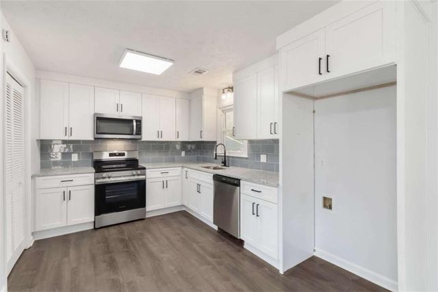 536 Phillips Drive, Monroe, GA 30656