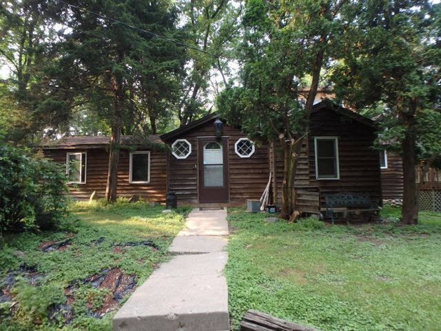 15320 Highwood Drive, Minnetonka, MN 55345