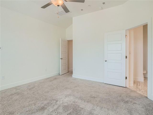 1802 Roseburg DR, Austin, TX 78754