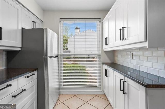 1021 Riverbend Club Drive SE, Atlanta, GA 30339