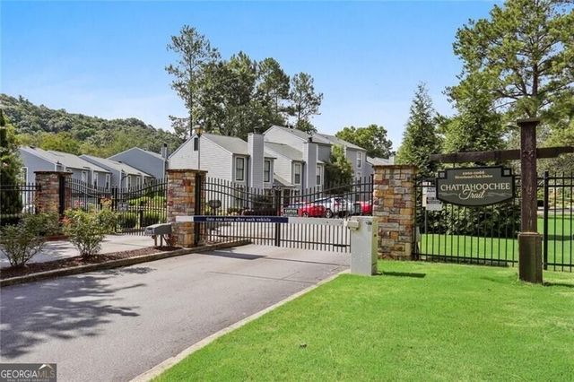 1021 Riverbend Club Drive SE, Atlanta, GA 30339