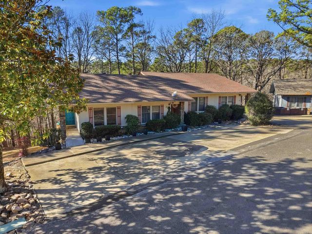 23 Halcon Place, Hot Springs Village, AR 71909