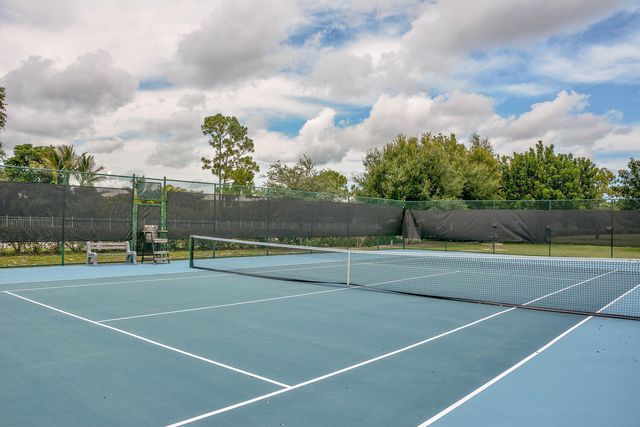 18081 SE Country Club Drive 26-256, Jupiter, FL 33469