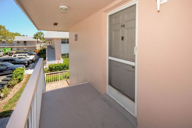 18081 SE Country Club Drive 26-256, Jupiter, FL 33469