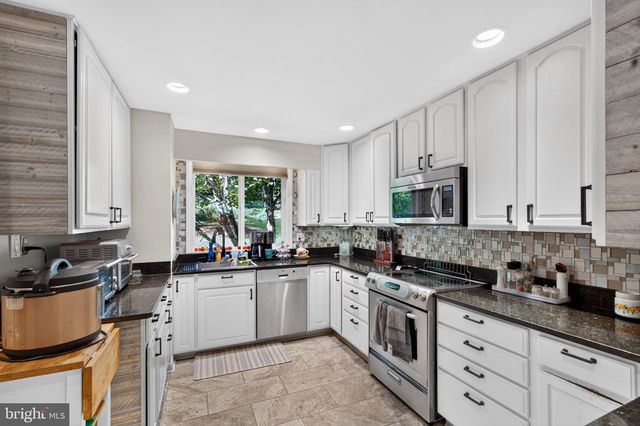 4003 MILLDALE CT, Phoenix, MD 21131