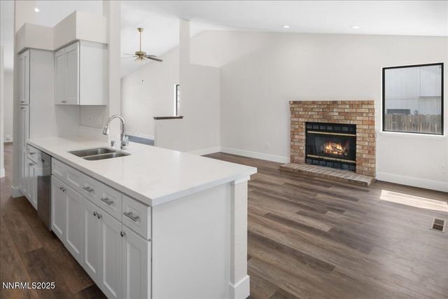 1716 Canyon Terrace Drive, Sparks, NV 89436