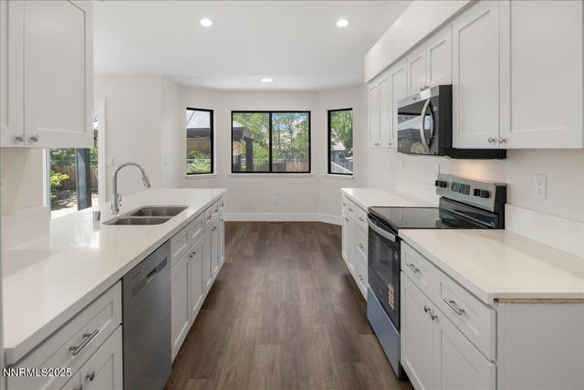 1716 Canyon Terrace Drive, Sparks, NV 89436