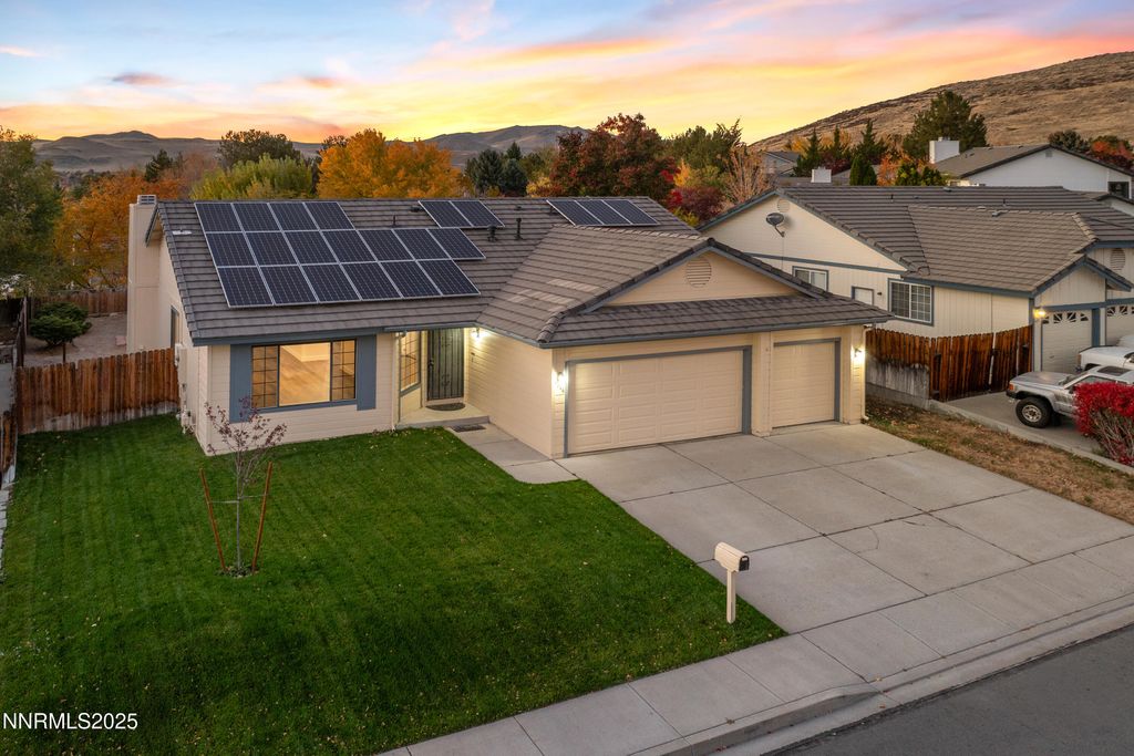 1716 Canyon Terrace Drive, Sparks, NV 89436