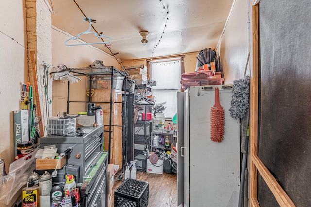 1627 N Kedzie Avenue, Chicago, IL 60647